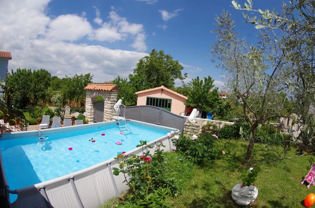 Apartment Elena, Village Peresiji Croatia